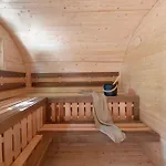 Apartment Eichengefluester Kranichzimmer Wagenfeld