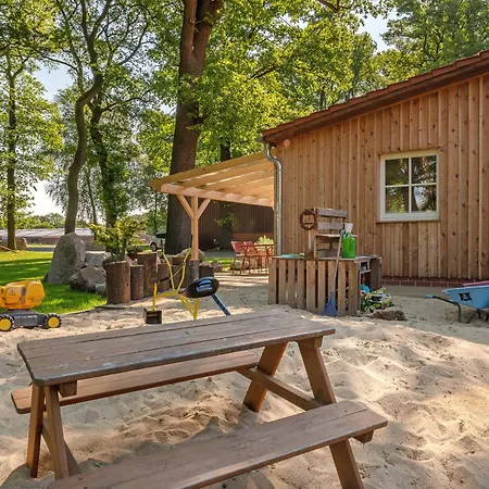 Eichengefluester Kranichzimmer Appartamento *