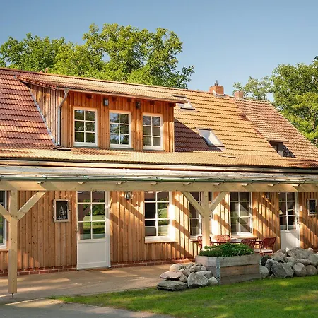 Eichengefluester Kranichzimmer *