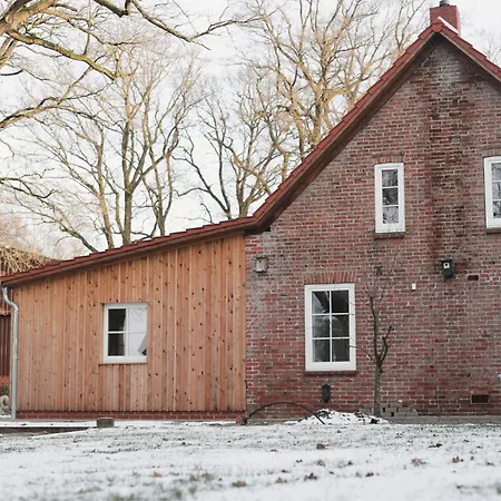 Appartamento Eichengefluester Kranichzimmer *