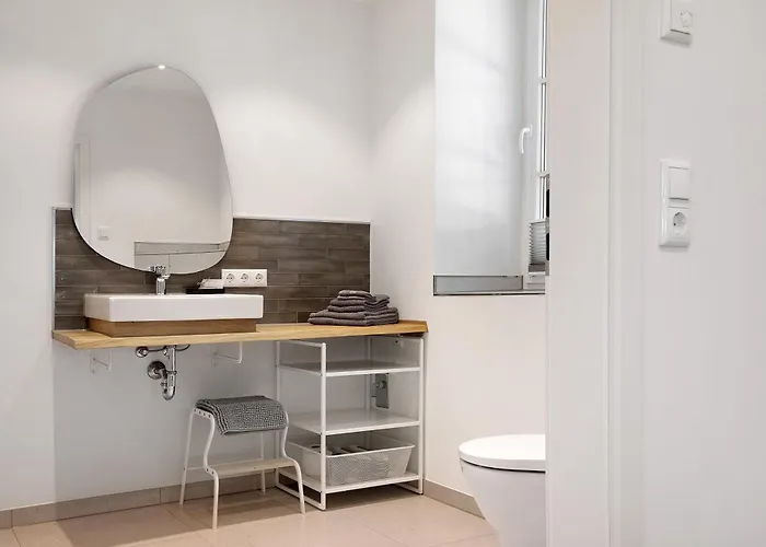 Appartement Eichengefluester Kranichzimmer Wagenfeld