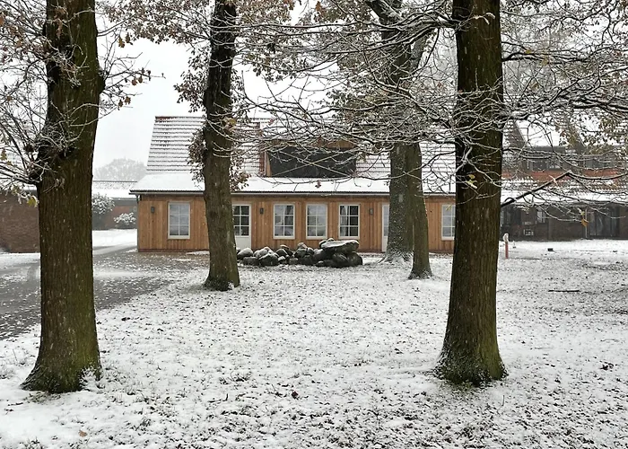 Eichengefluester Kranichzimmer